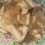 Ricetta Petto di pollo con cipolla e vino bianco