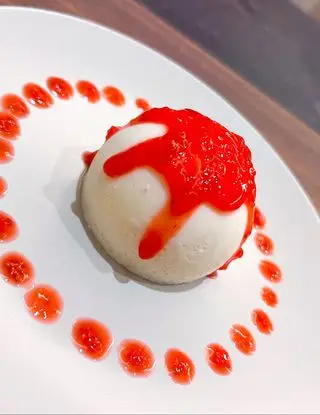 Ricetta Panna cotta con coulis di lamponi di ipasticcidililyeteo