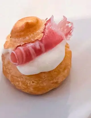 Ricetta Bigné salati squaquerone, maionese e prosciutto crudo di ipasticcidililyeteo