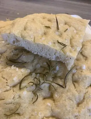 Ricetta Focaccia morbida di Ricettedalsaporesemplice