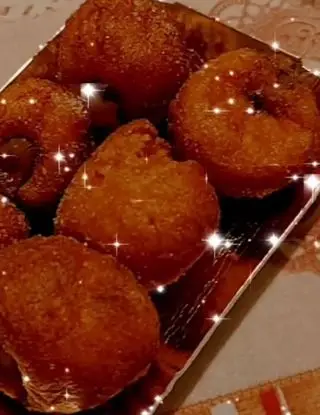 Ricetta Frittelle i riso ripiene di crema pasticcera 😋 di alessia16
