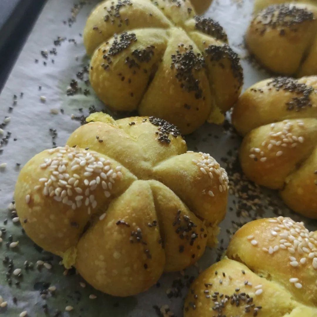 Panini all'olio d'oliva e curcuma