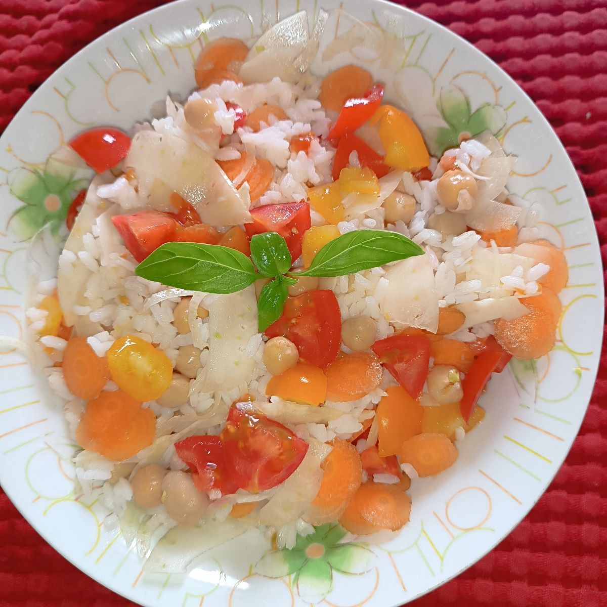 Insalata di riso e ceci .