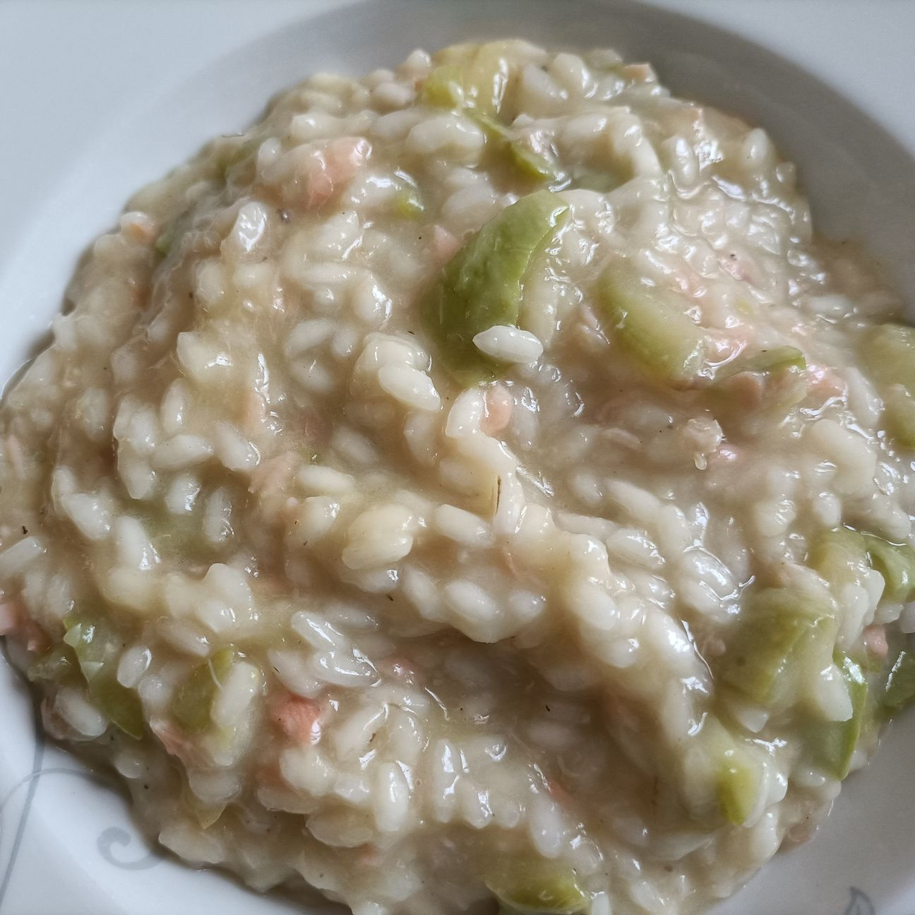 Risotto zucchine e salmone