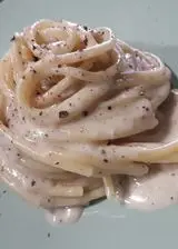 Ricetta Spaghetti cacio e pepe.