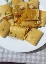 Ricetta Paccheri con pesce spada e datterini gialli