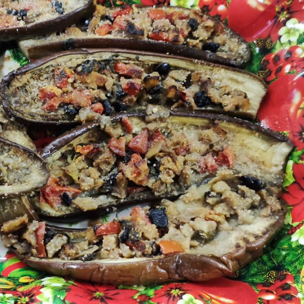Melanzane a barchetta