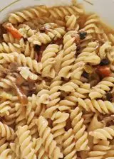Ricetta Pasta con crema di peperoni e tonno