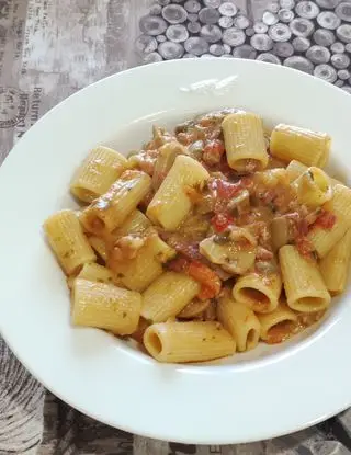 Ricetta Pasta con speck peperoni e funghi di ilninotto