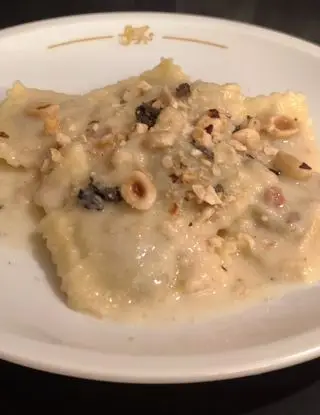 Ricetta Ravioli al brasato con crema di mele, gorgonzola e parmigiano di ilninotto