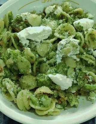 Ricetta Orecchiette con broccoli, ricotta e pane tostato di ilninotto