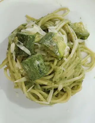 Ricetta Spaghetti al pesto di zucchine di ilninotto