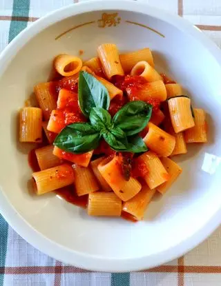 Ricetta Mezze maniche alla pizzaiola. di ilninotto