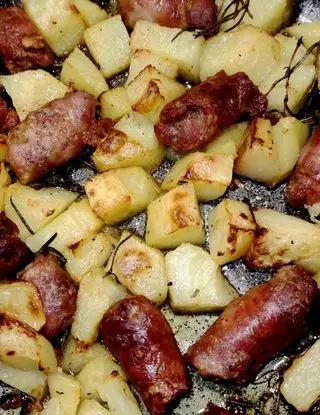 Ricetta Salsiccia al forno con patate di ilninotto