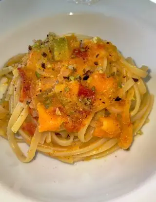 Ricetta Linguine con zucchine in crema di carote e pomodorini gialli. di ilninotto