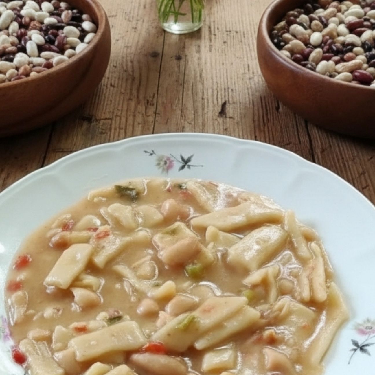 Pettole e fagioli