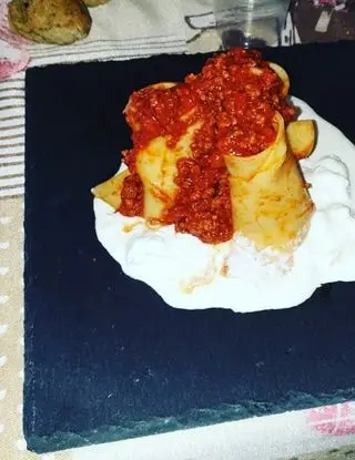 Ricetta Lasagnetta con ragú maialino nero su una nuvola di straciatella di bufala di chiara05