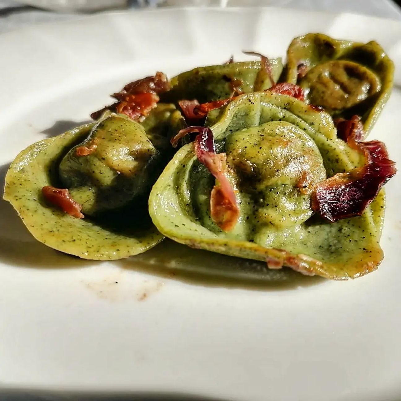 Ravioli al cavolo nero