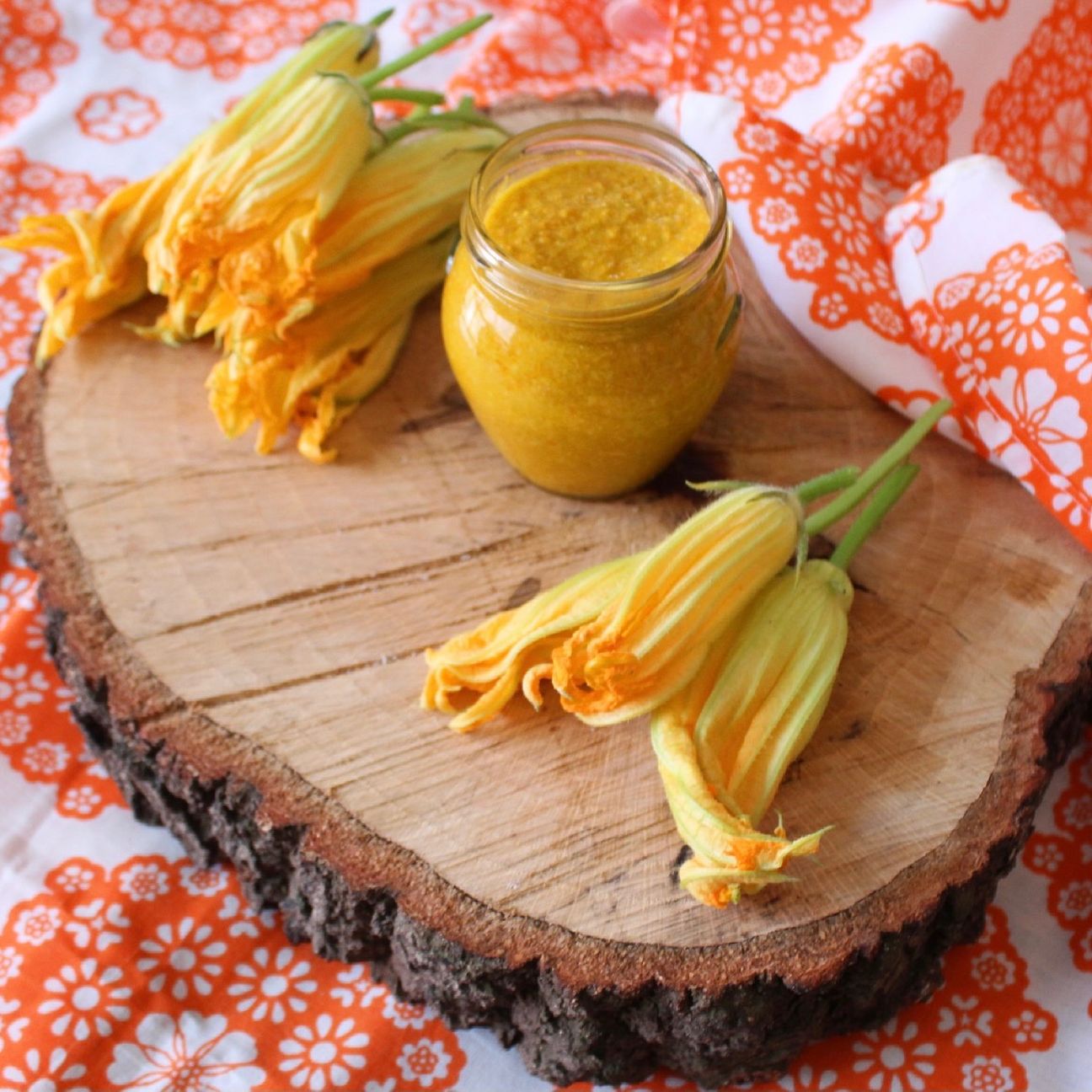 Pesto di fiori di zucca