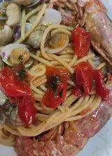 Ricetta spaghetti con Gamberi e frutti di mare