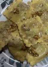 Ricetta RAVIOLI RICOTTA E SPINACI CON PESTO DI NOCI