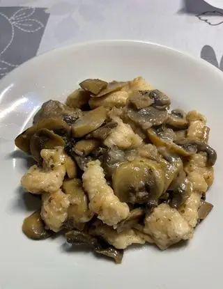 Ricetta Bocconcini di petto di pollo con funghi champignon 🍄🍂 di Colorincucina