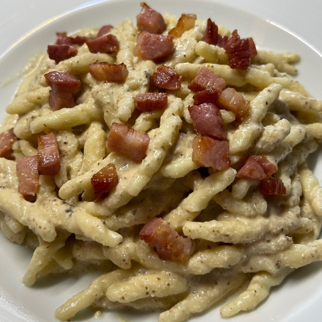 Trofie con crema di noci e speck💫