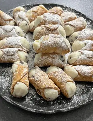 Ricetta Cannoli siciliani fatti in casa di Tonyfashion15