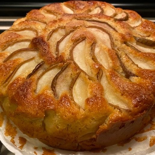 Torta con pere e yogurt al cocco