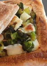 Ricetta Scrigno di pasta sfoglia con ripieno ai broccoli