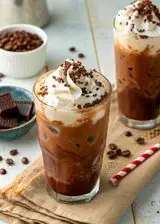 Ricetta Frappè alla crema di nocciole e cioccolato