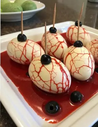 Ricetta Uova Bollite Insanguinate di lacucinasecondolabiffi