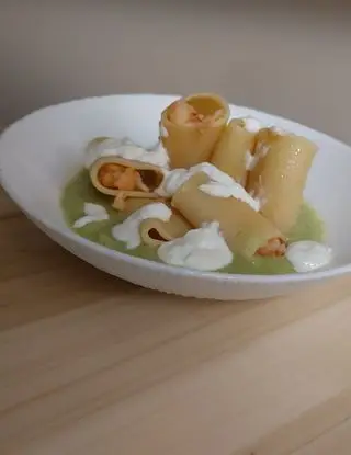 Ricetta Paccheri su crema di scarola gamberi e stracciatella di Samantha_saporiacolori