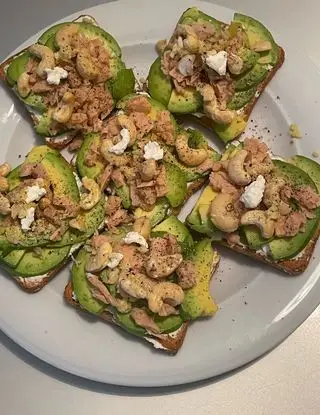 Ricetta Avocado fette biscottate di Gera6