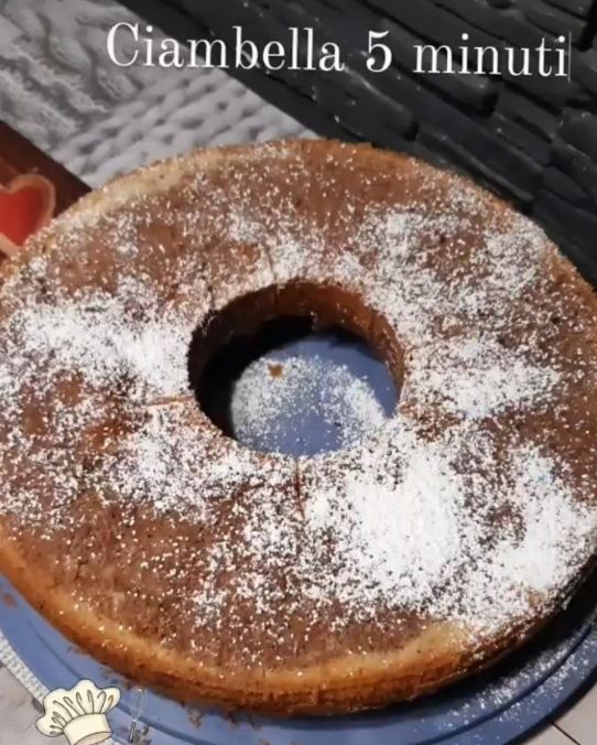 Ciambella al cioccolato 5 minuti