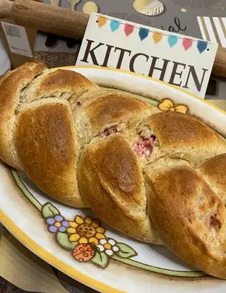 Ricetta Treccia salata ripiena di cucinainfesta