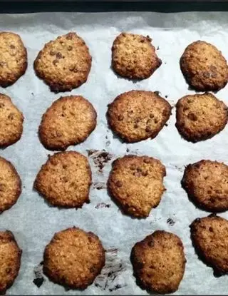 Ricetta Biscotti alle nocciole con gocce di cioccolato di laboratoriodicucina