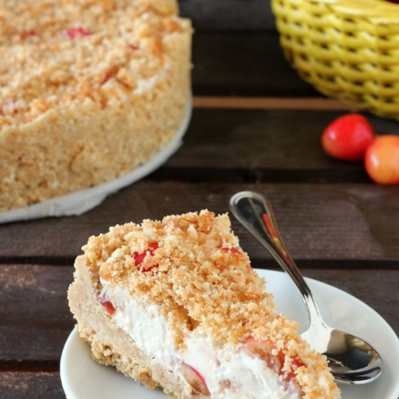 Torta fredda alla ricotta e ciliegie