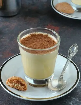 Ricetta Crema zabaione al caffè

#apranzodainonni di MartinaOlivieri