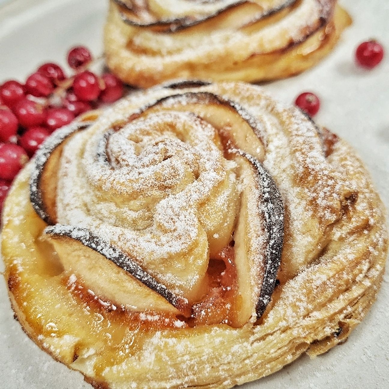 Rose velocissime di mele e marmellata