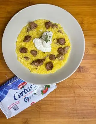 Ricetta Risotto allo Zafferano con Salsiccia e Galbani Certosa di francesca.tornago02