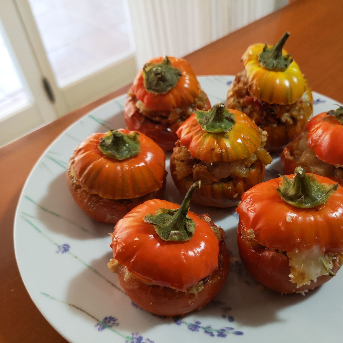 Melanzane rosse ripiene di tonno e mozzarella