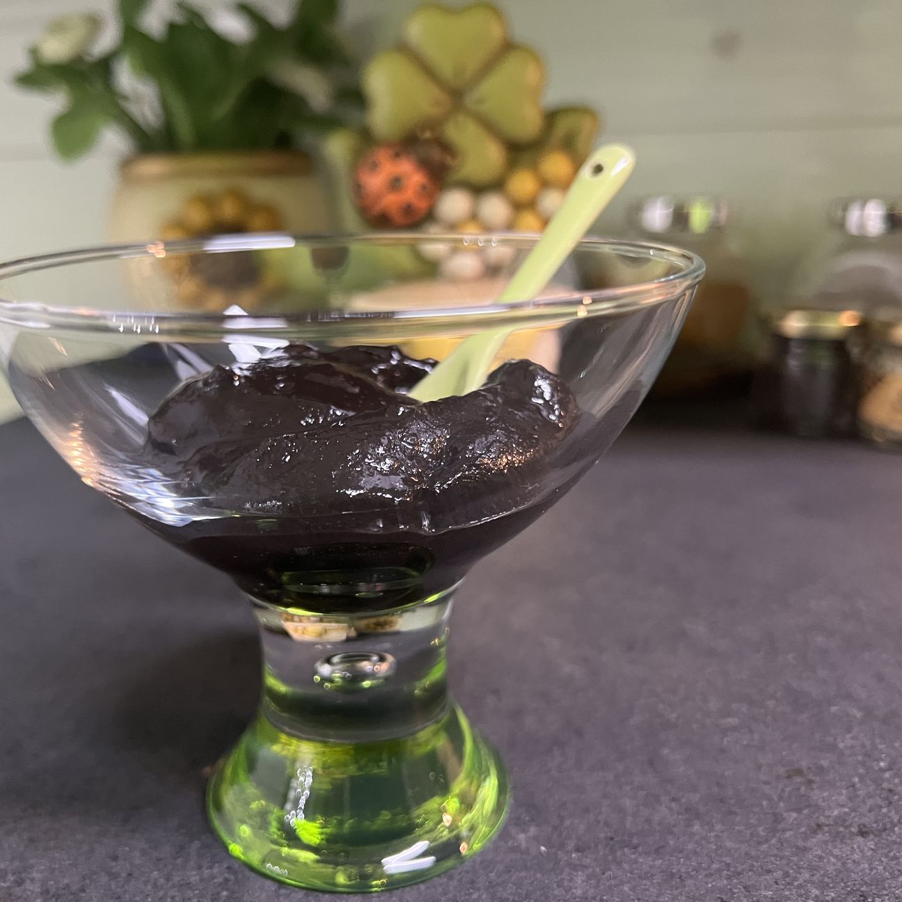 Sanguinaccio con noci e scorze di mandarino
