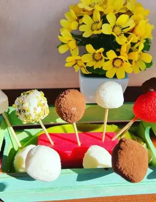 Ricetta Tartufi cocco e cioccolata 🥥🥥🥥 di loredana705