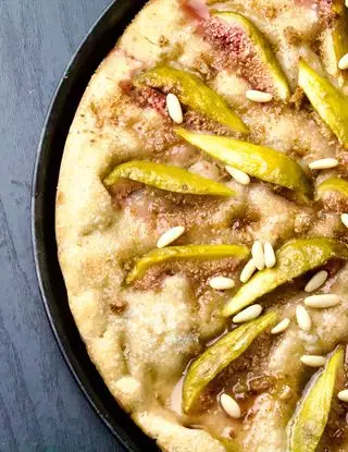 Ricetta Schiacciata di fichi freschi, amaretti e pinoli di cucinodite