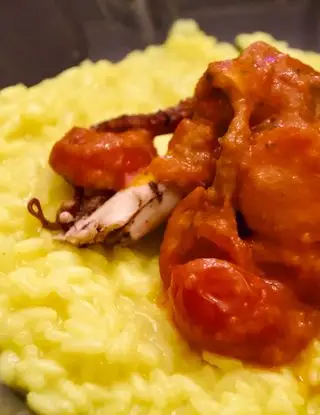 Ricetta Risotto allo zafferano con polpo grigliato e crema di pomodori confit di cucinodite