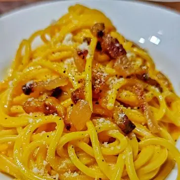 Ricetta Carbonara super gialla e cremosa di emagnamm