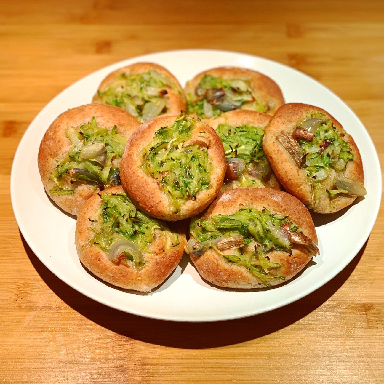 Focaccine integrali alle zucchine