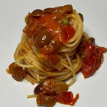 Ricetta Spaghetti alla puttanesca di melinaincucina