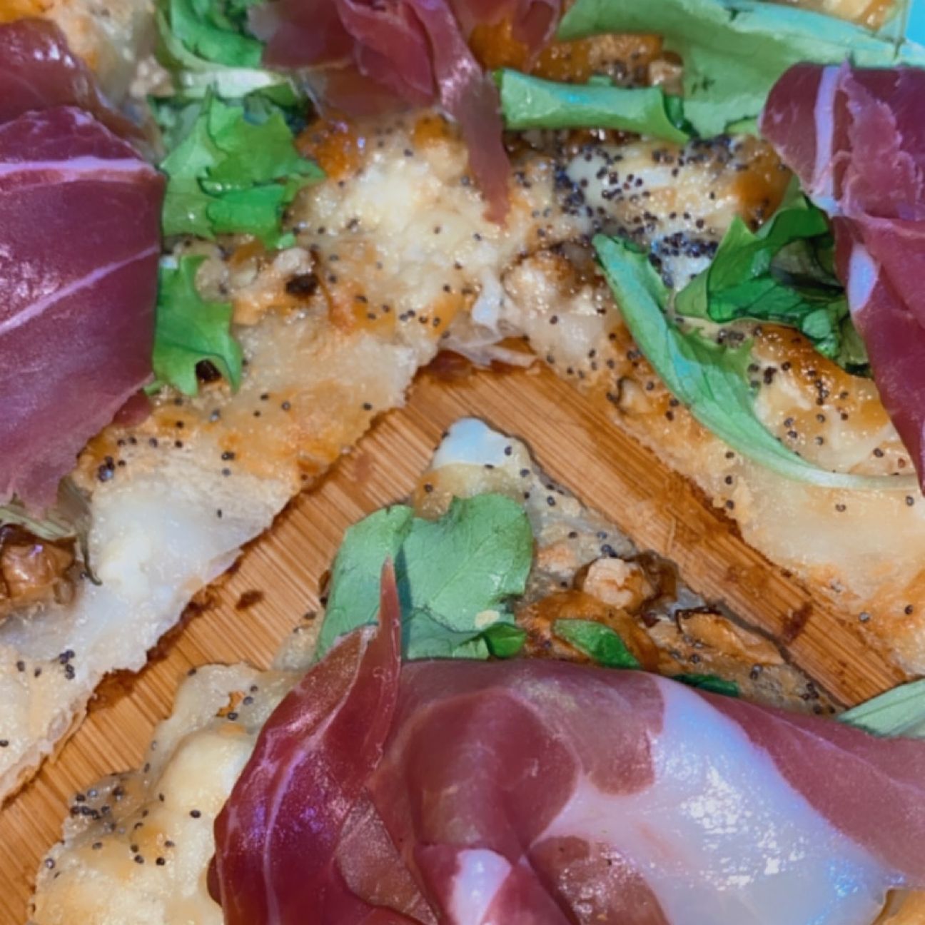 🥧 Torta salata con stracciatella, bufala, crudo e noci 🥬